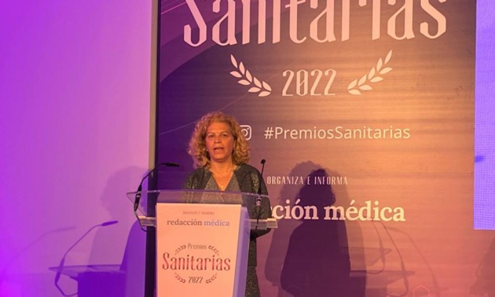 La Dra. Concepción M. León, Premio Sanitarias 2022 en la categoría de Odontología