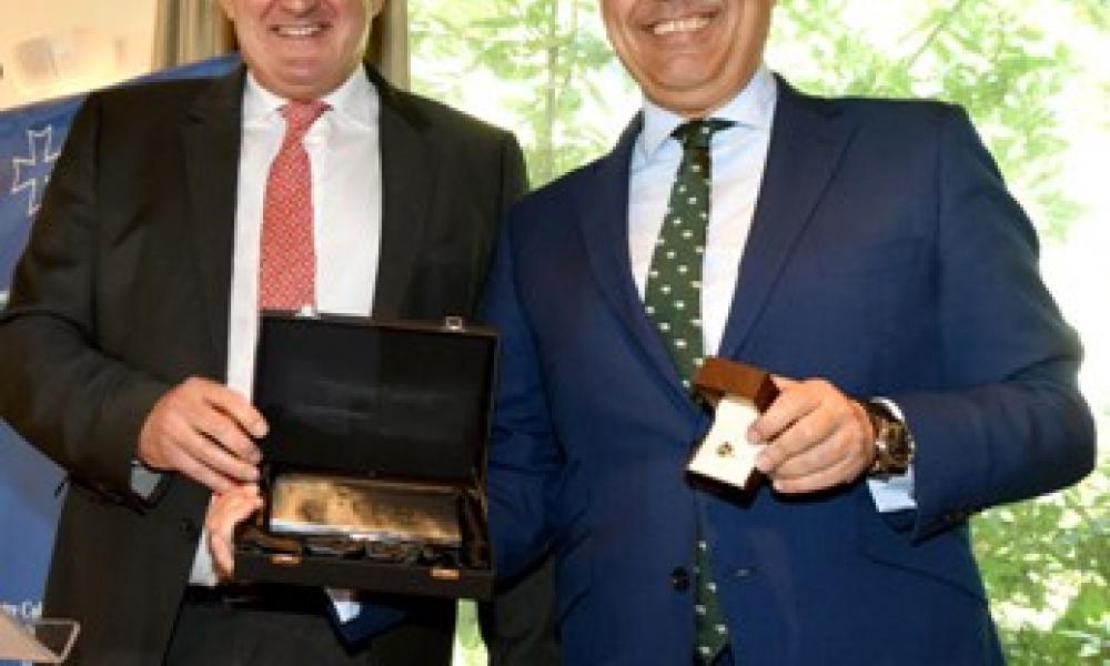 Óscar Castro Reino, nombrado Colegiado de Honor del Colegio de Dentistas de Cantabria